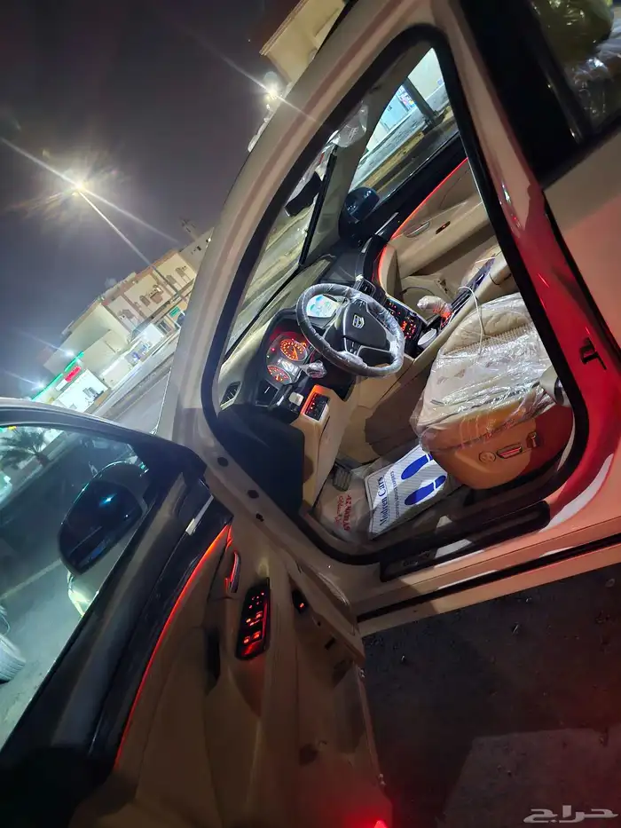 جيلي امجراند فل كامل بودي وكاله 2017 13