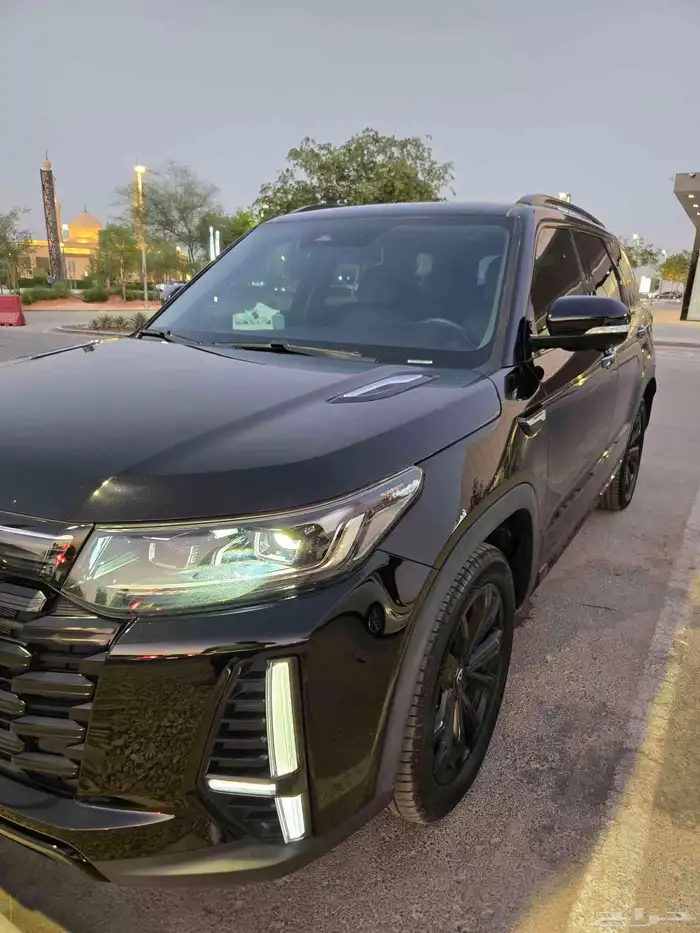 Changan CS95 Royal - Black Edition 1