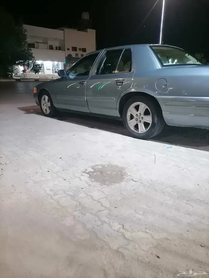 للبيع فورد كراون فكتوريا سعودي موديل 2006 7