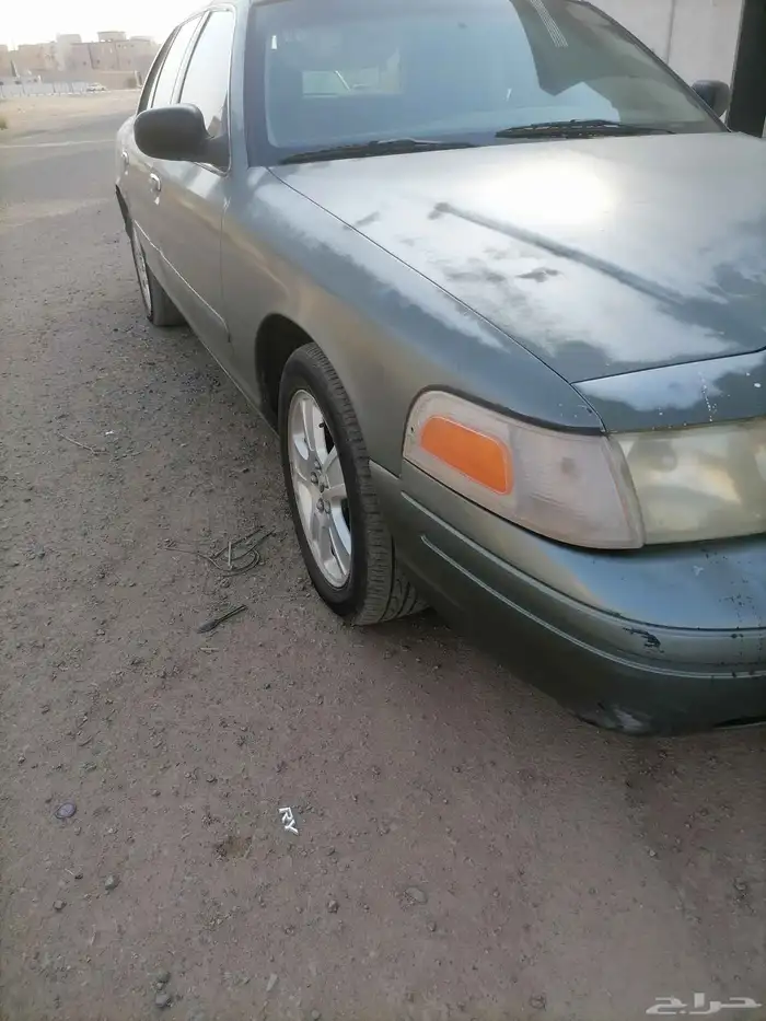 للبيع فورد كراون فكتوريا سعودي موديل 2006 3