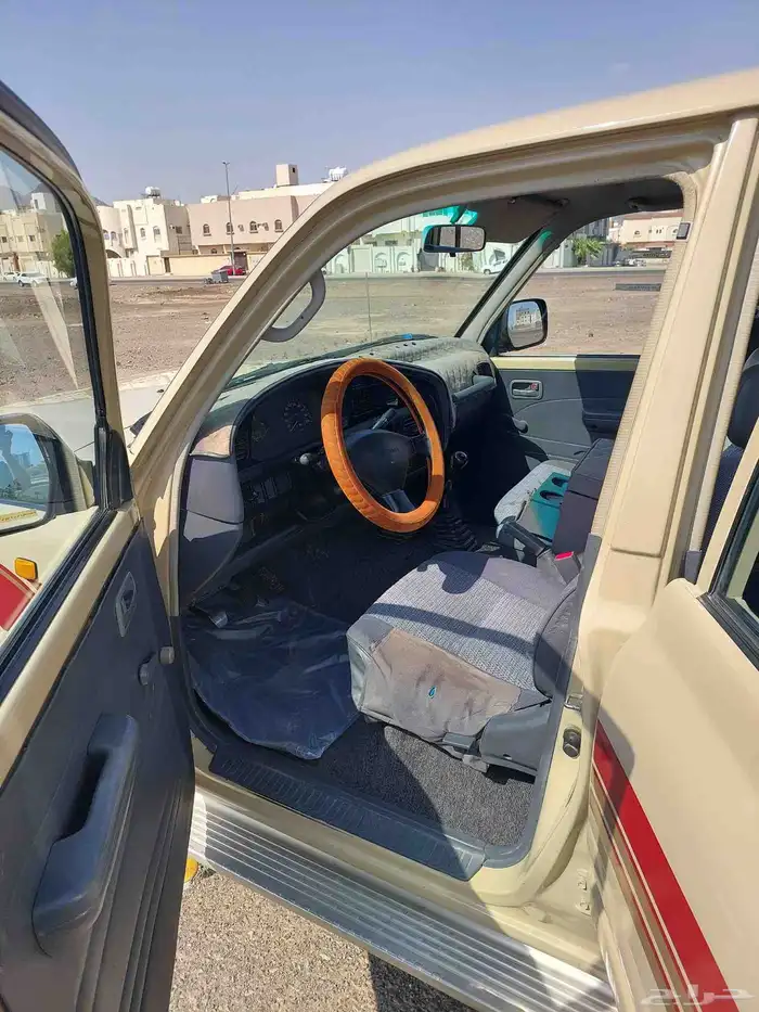 جيب لاندكروزر 1993 3