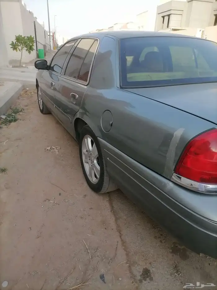 للبيع فورد كراون فكتوريا سعودي موديل 2006 1
