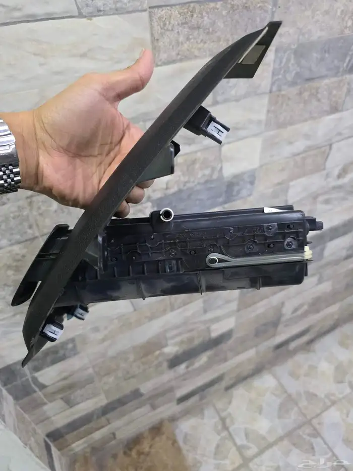 درج طبلون يسار موستنج 2015 1