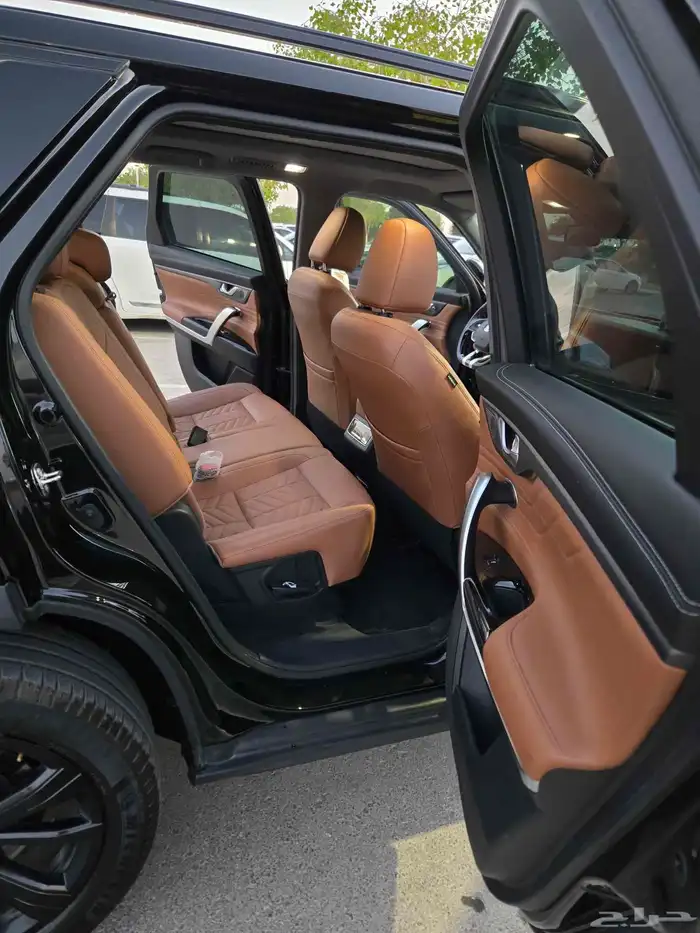 Changan CS95 Royal - Black Edition 7