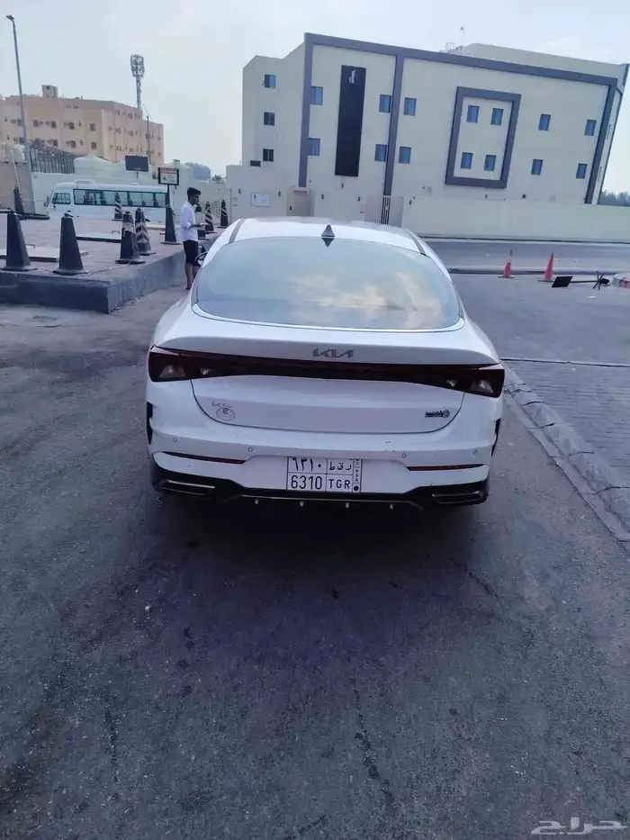كيا K5 موديل 2023 3