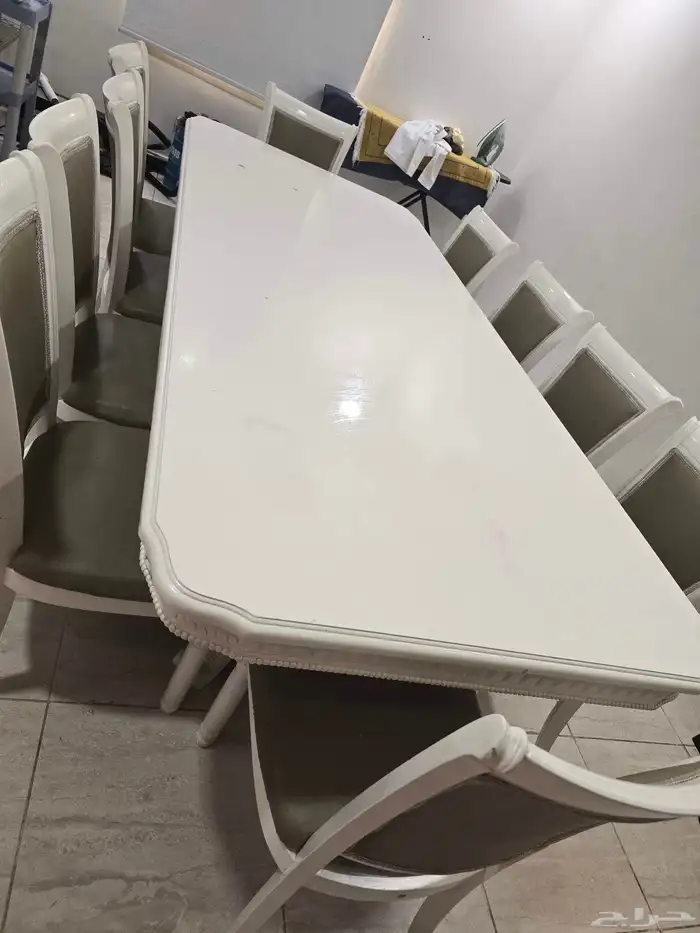 طاوله طعام 0