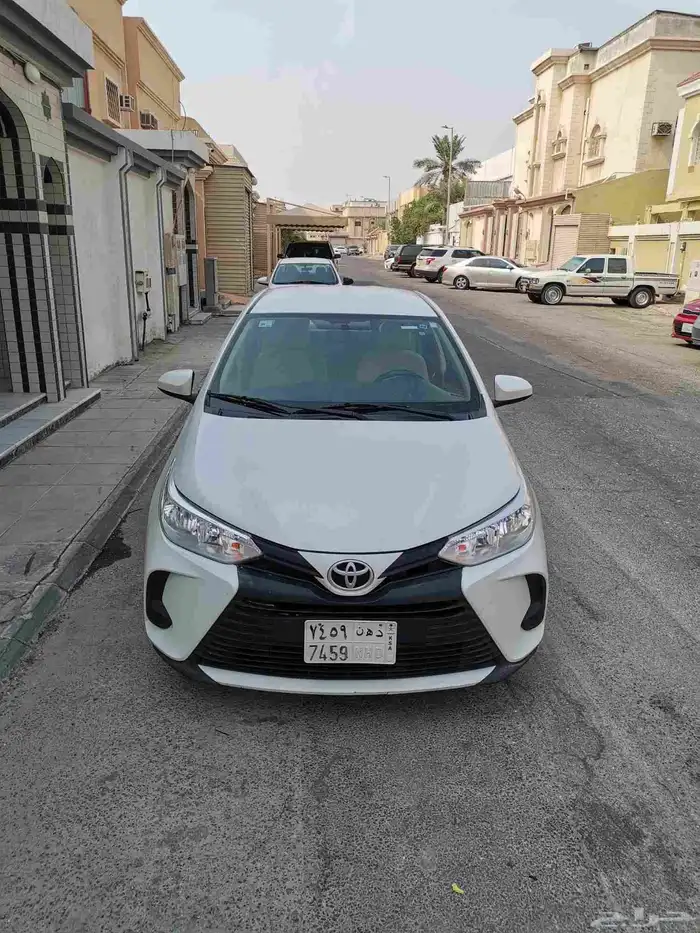 تويوتا يارس 2021 1