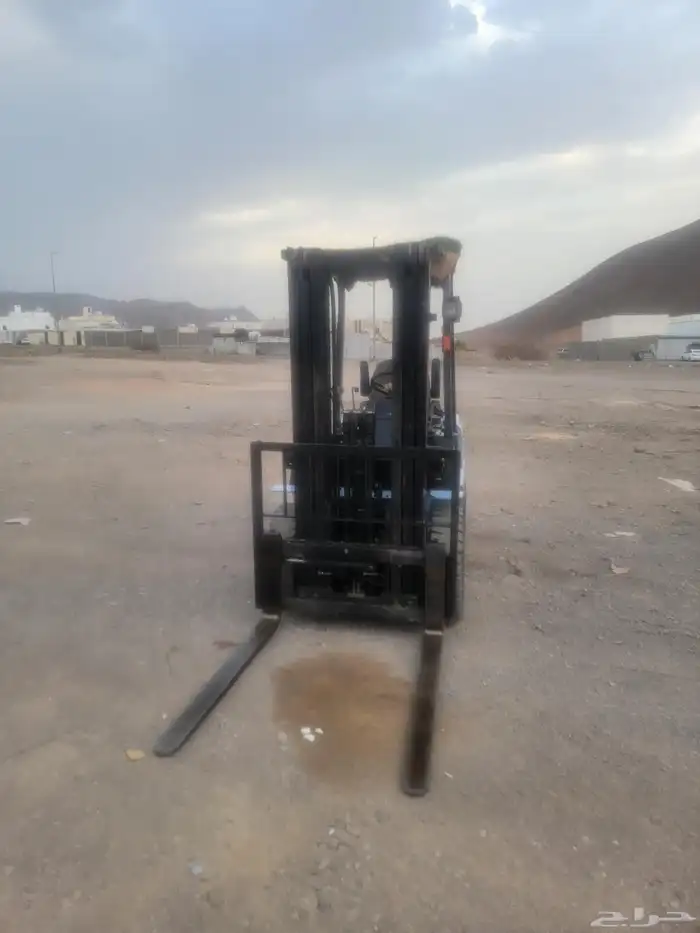 رافعات شوكيه للإيجار من 3 طن إلى 10 طن 1