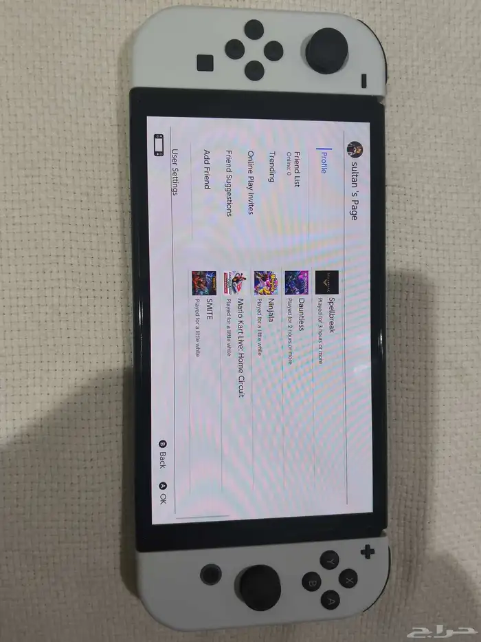 للبيع جهاز nintendo switch oled بحالة الجديد 5