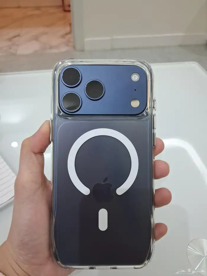 iPhone 17 Pro Max 512GB Deep Blue Used for 5 days 1