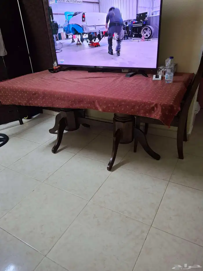 طاولة طعام 1