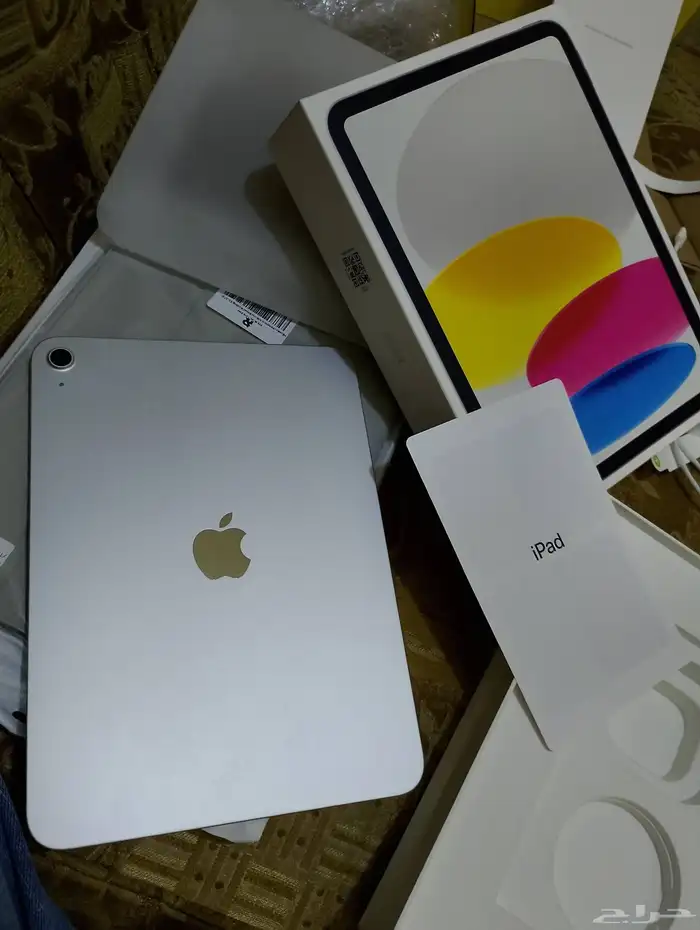 i pad 11th a16 128 brand new only 3 days use 0