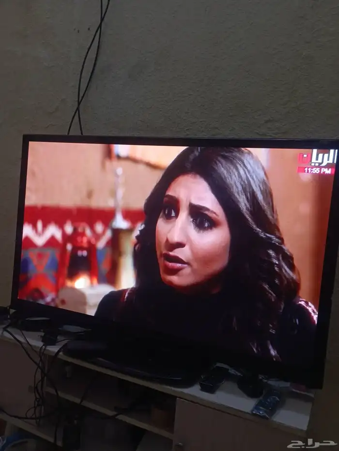 شاشه ال جي 50 بوصه عاديه مدخل الhd خربان تشتغل على الالوان 1