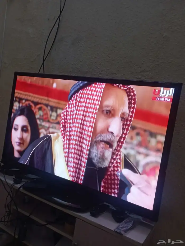 شاشه ال جي 50 بوصه عاديه مدخل الhd خربان تشتغل على الالوان 0