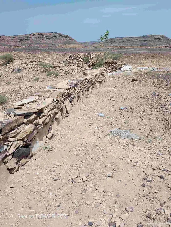 مباني حجر وبلك 0