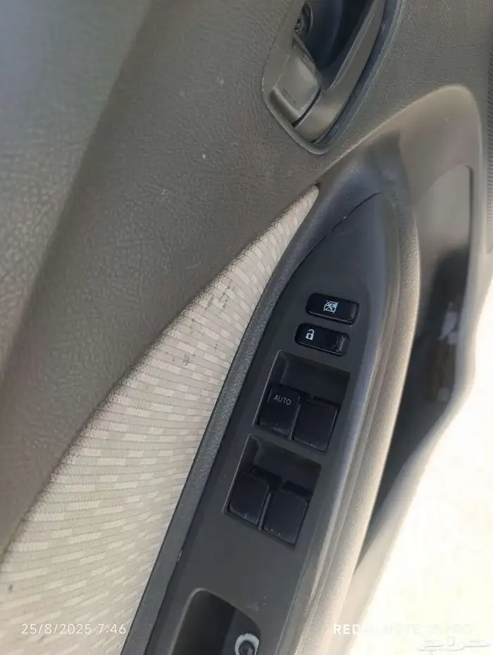 يارس 2011 اوتوماتيك بحالة ممتازة 1