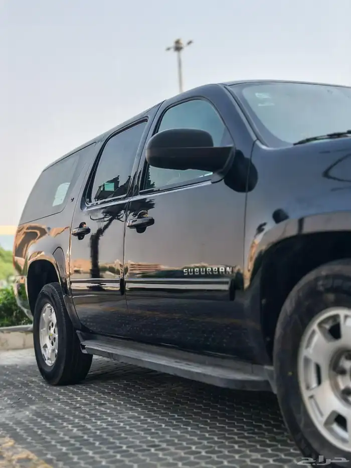 شيفرولية تاهو سوبربان طويل 3
