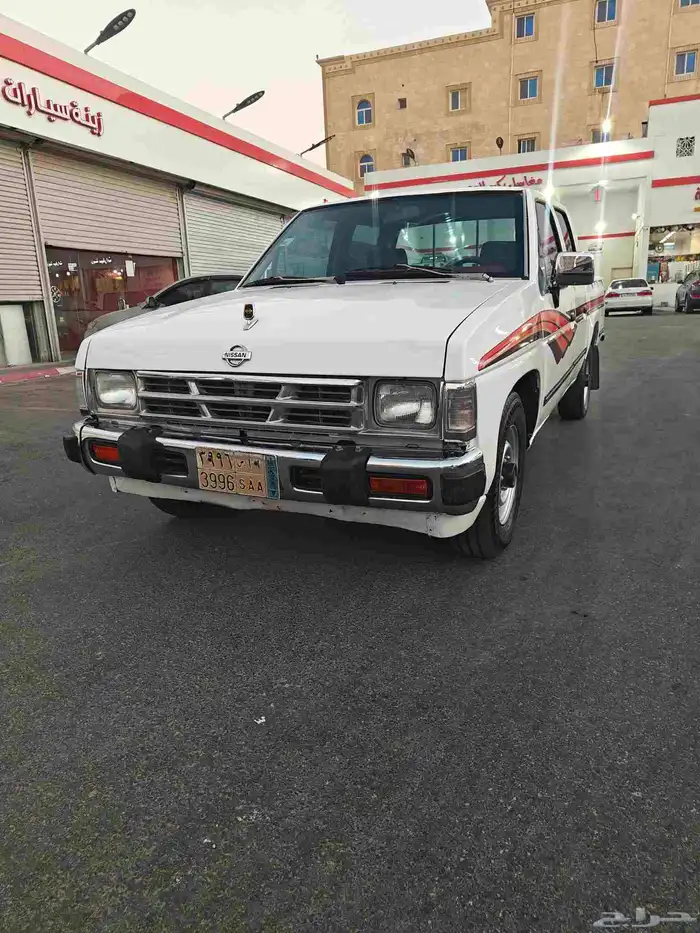 ددسن 1993 نظيفه مجدده ومفحوصه 0