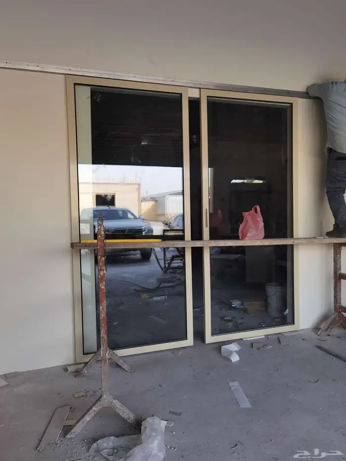 زجاج سكريت ابواب صيانتها ابواب واجهات شورات 8