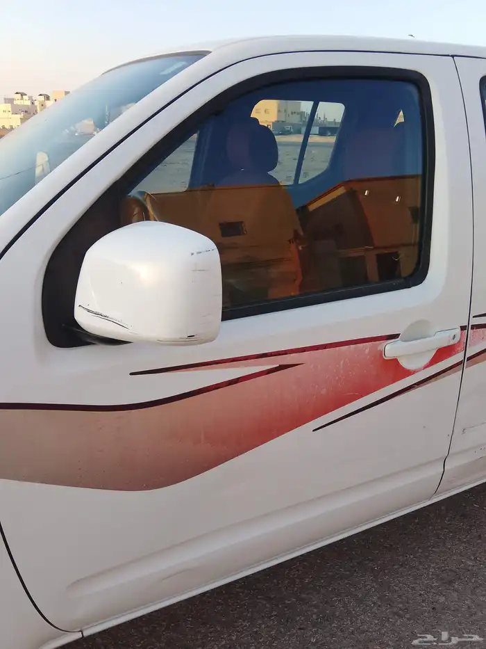 نيسان نيفارا 2017 24