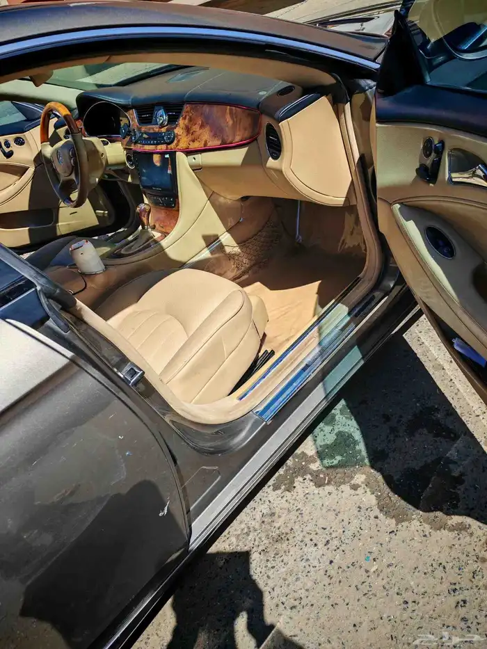 مرسيدس 2007الفئه CLS550 5