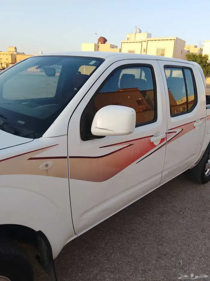 نيسان نيفارا 2017 3