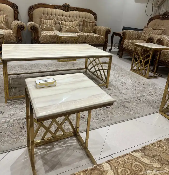 طاولة كبيره رخام مع 6 طاولات خدمه 1