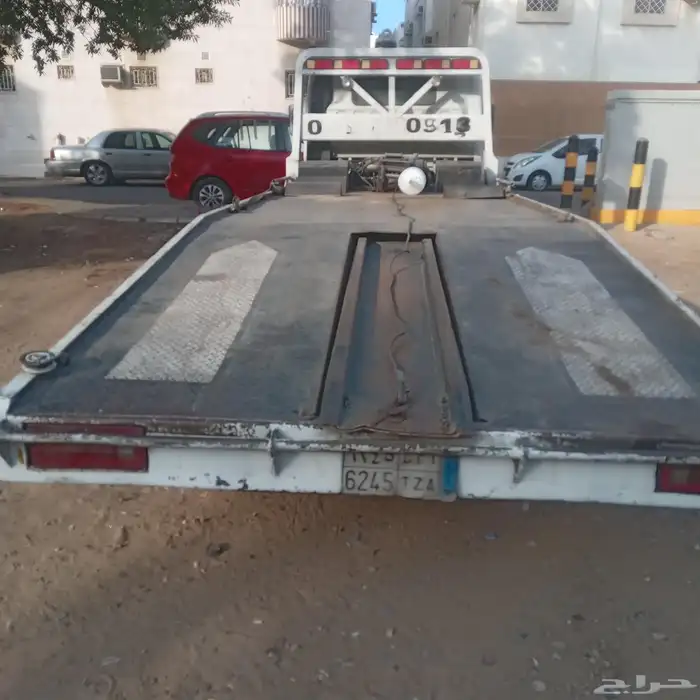 سطحة جده لنقل السيارات العطلانه والمصدومه 0