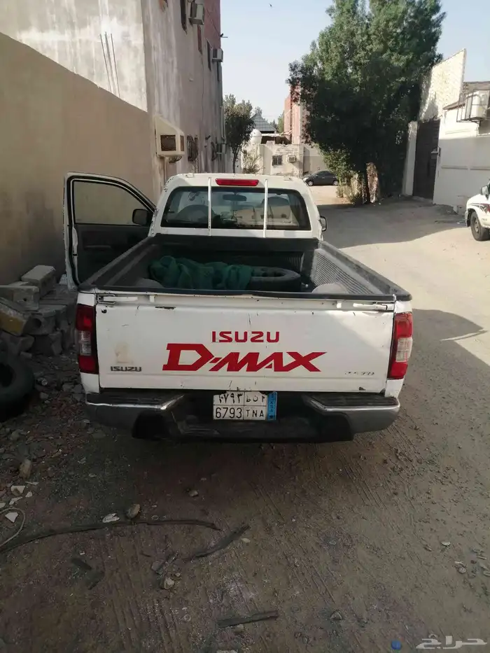 ايسوزو ديماكس 2006 LS 2