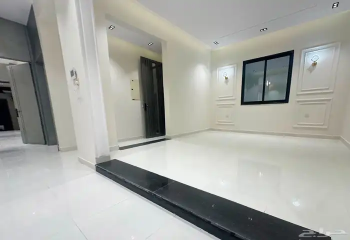 للبيع شقق خميس مشيط حي المعارض 2