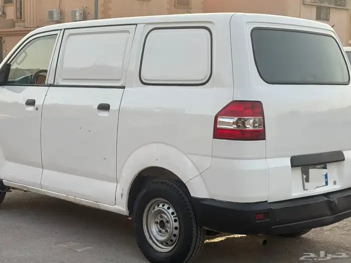 باص سوزوكي 3