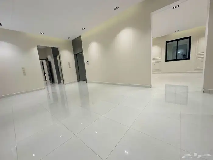 للبيع شقق خميس مشيط حي المعارض 5