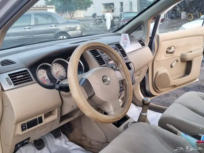 جير عادي التواصل على رقم صاحب السياره 0