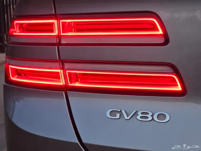 جنسس GV80 رويال موديل 2023 بحالة الوكالة 46