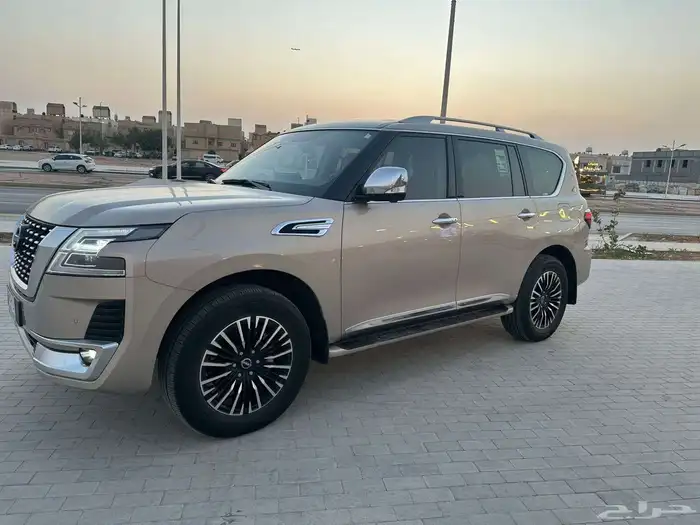 نيسان باترول بلاتينيوم 2022 فل كامل 6 سلندر سعودي 4