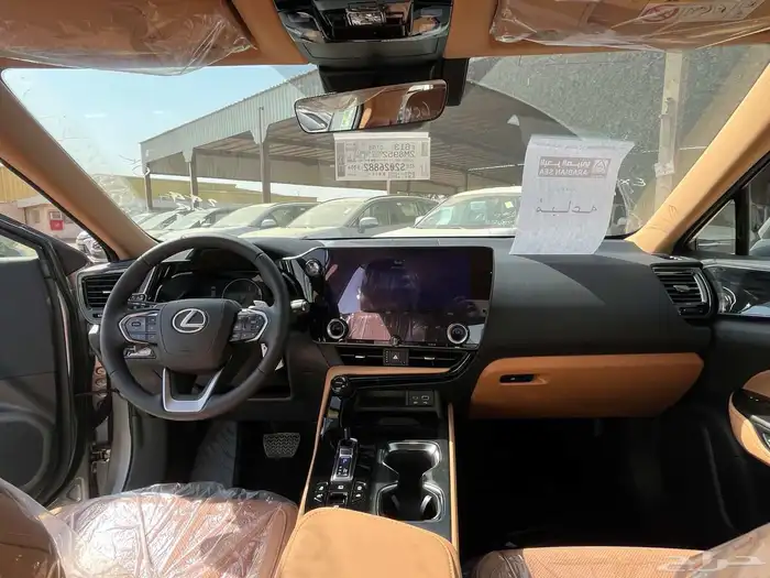 معرض البحرالعربي لكزس ان اكس 350 وارد كويتي 2025 كاش واقساط 5