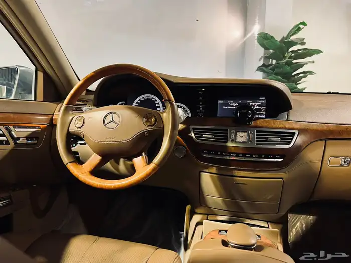 مرسيدس 2006 500s v8 نظيف وبحاله ممتازه 10