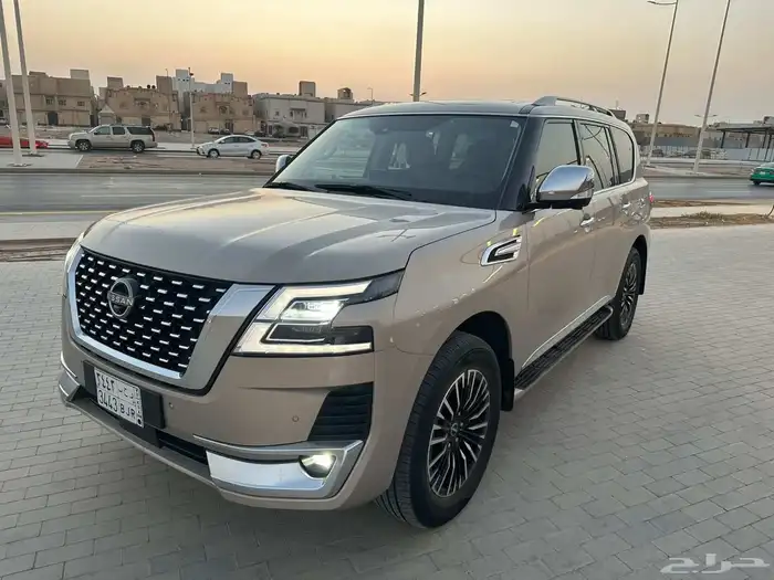 نيسان باترول بلاتينيوم 2022 فل كامل 6 سلندر سعودي 5