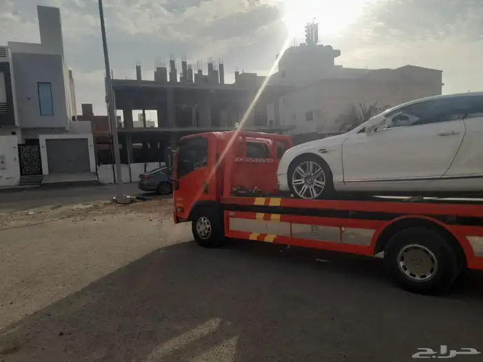 سطحه هيدروليك جده نقل جميع انواع السيارات اسعار مناسبه 4