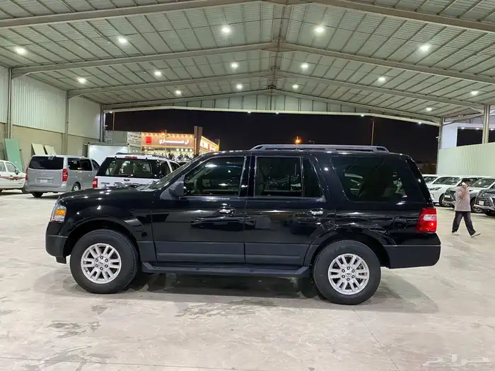 للبيع اكسبديشن 2014 سعودي 5