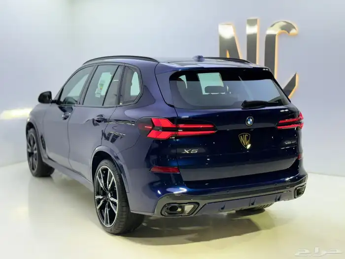 بي ام X5 2025 9
