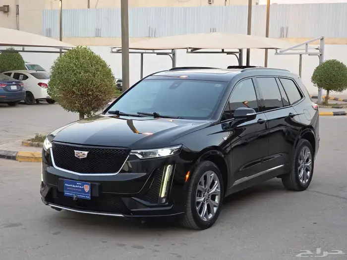 كاديلاك2020 XT6 فل كامل 3