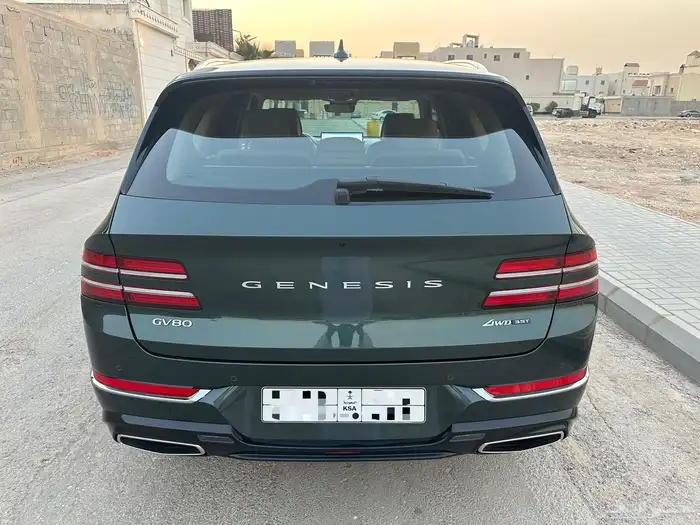 للبيع جينيسس GV80 شبه اصفار مخزن بحالة الوكالة 13