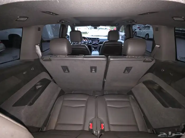 كاديلاك2020 XT6 فل كامل 12