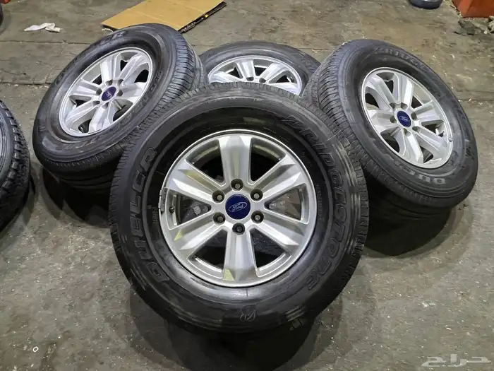 جنوط فورد اف 150 اصلي وكاله  مع كفرات برجستون 265.70.17 ت22 5