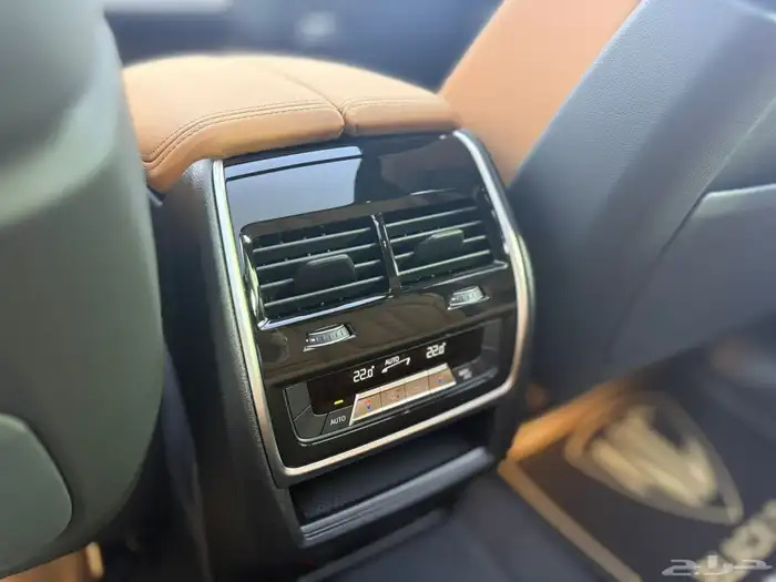 بي ام X5 2025 4