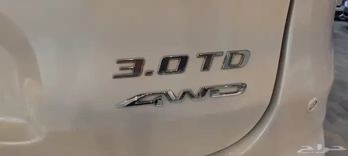 جيب ايسوزو للبيع فل كامل 2