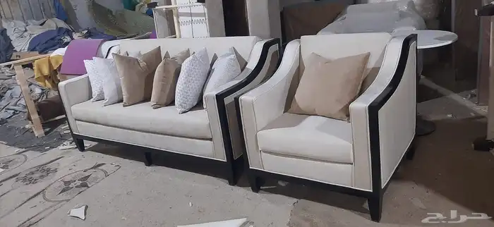 مفروشات الرياض  تفصيل جميع انواع الكنب والجلسات الارضي والس 3