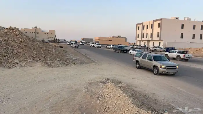 للبيع ارض تجاري سكني في ضاحية نمار 0