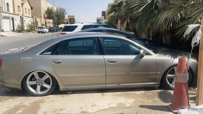 اودي A8 موديل 2009 3